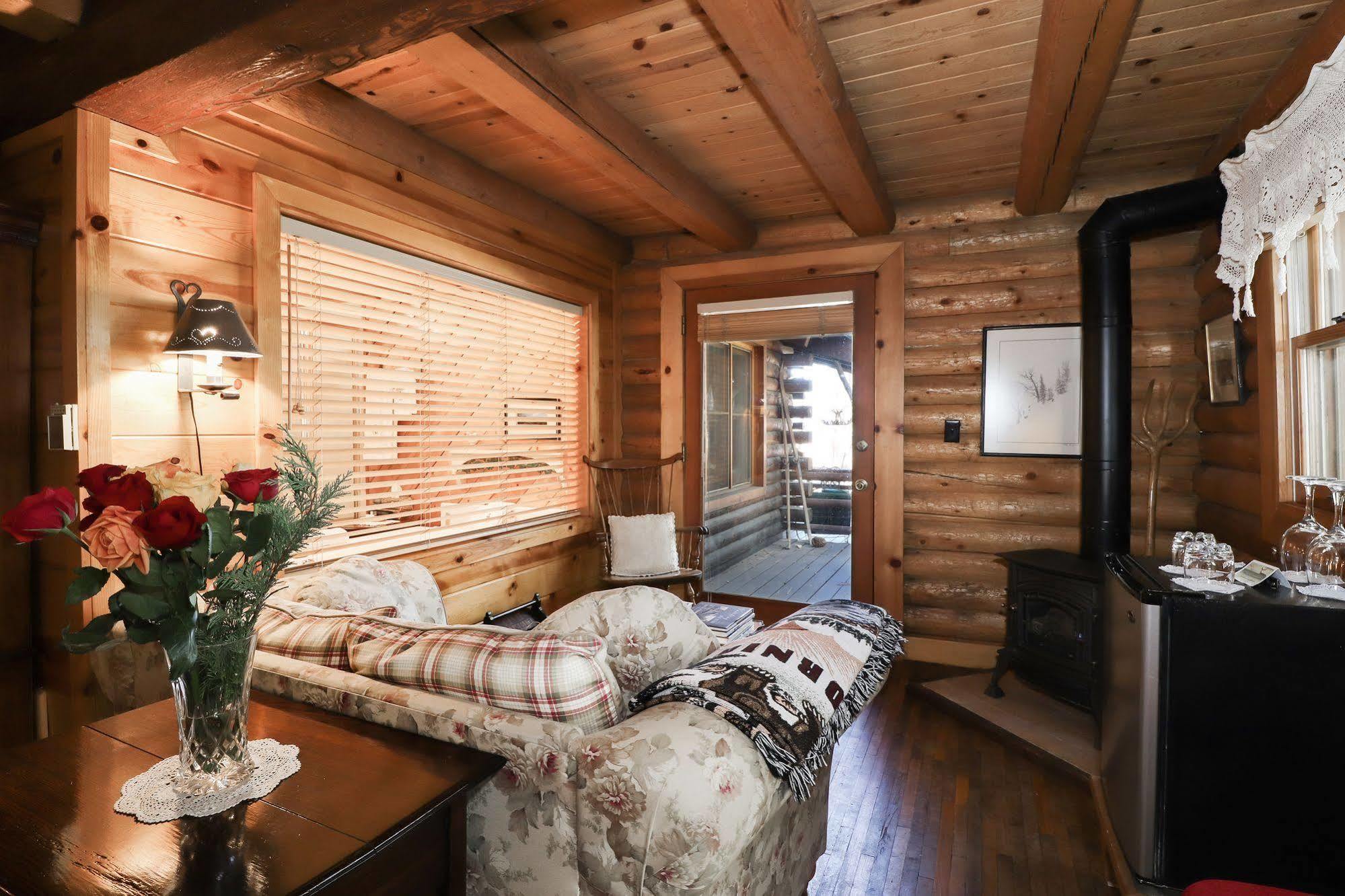 The Inn At Fawnskin Экстерьер фото