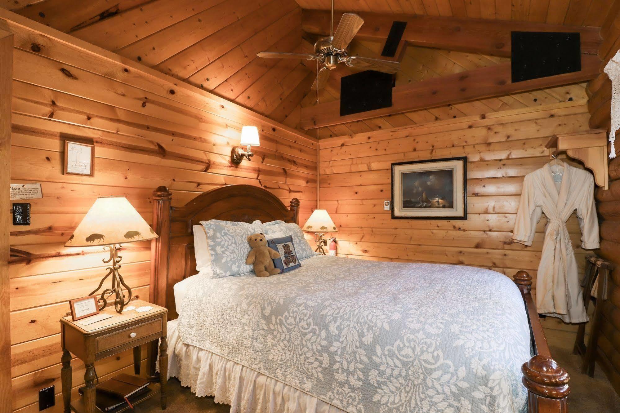 The Inn At Fawnskin Экстерьер фото