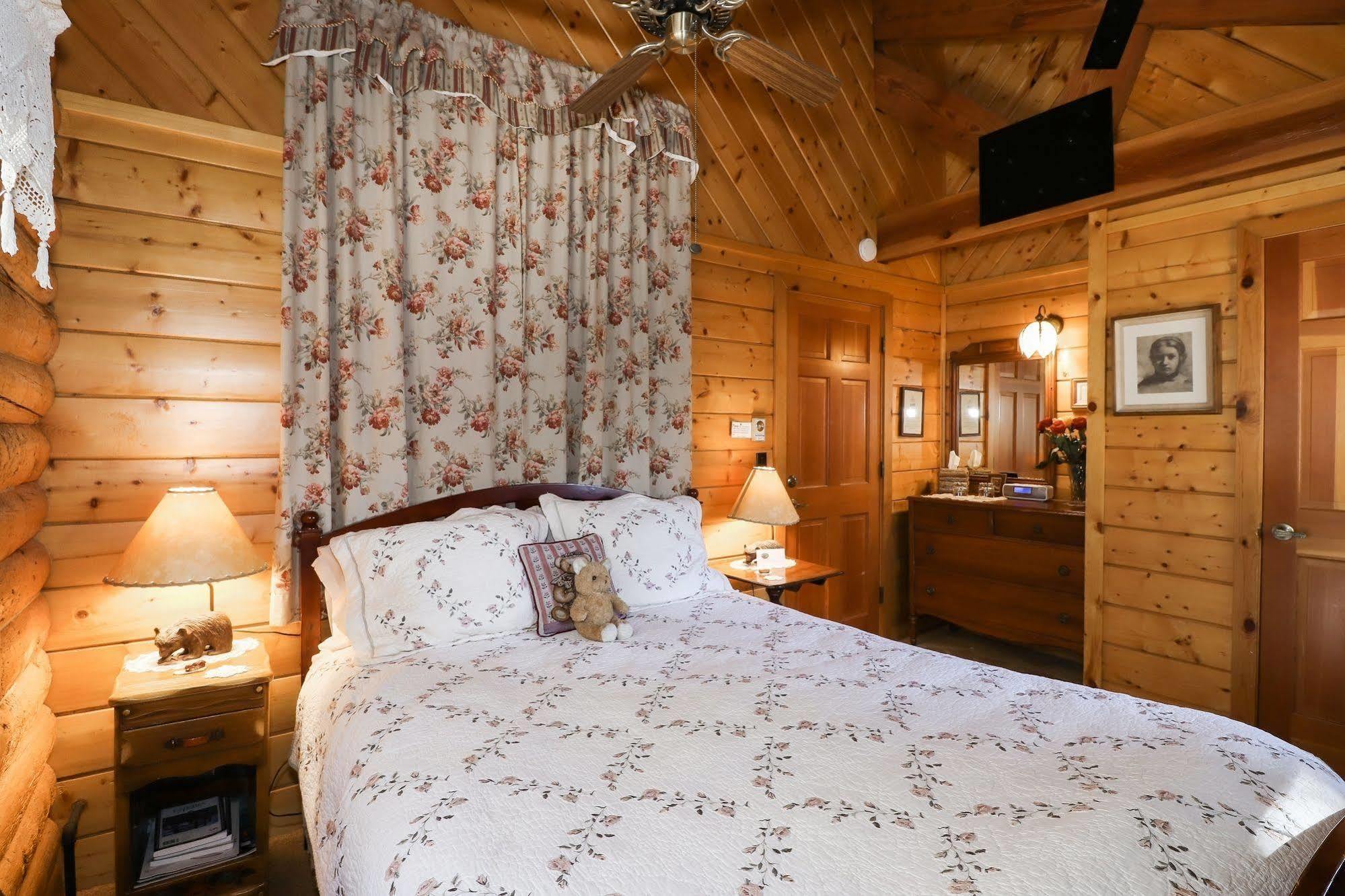 The Inn At Fawnskin Экстерьер фото