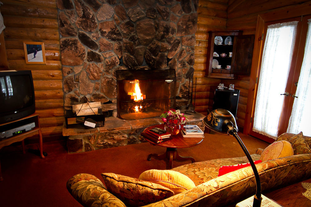 The Inn At Fawnskin Экстерьер фото